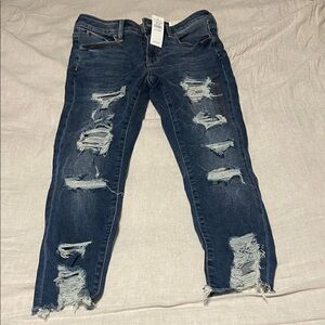 American Eagle begging crop for Women